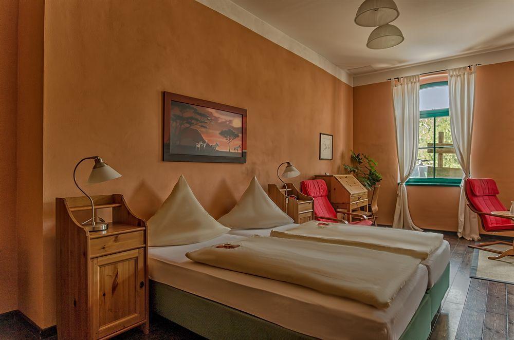 Hotel Zur Henne Naumbourg Extérieur photo