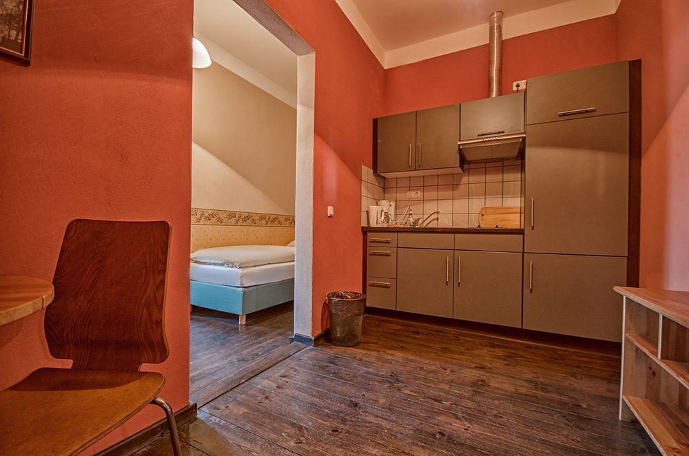 Hotel Zur Henne Naumbourg Extérieur photo