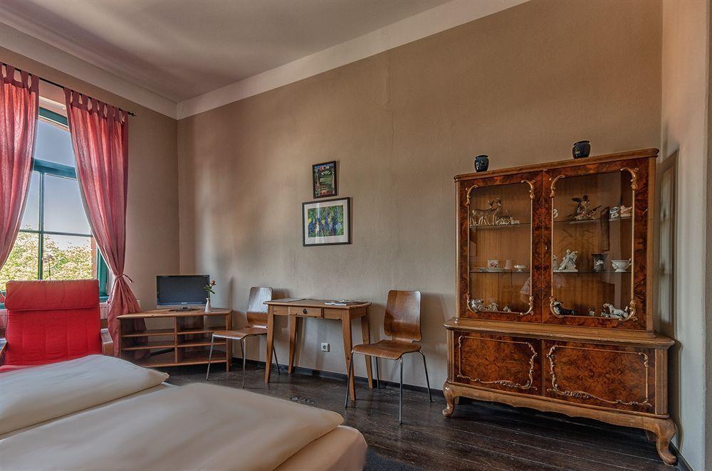 Hotel Zur Henne Naumbourg Extérieur photo