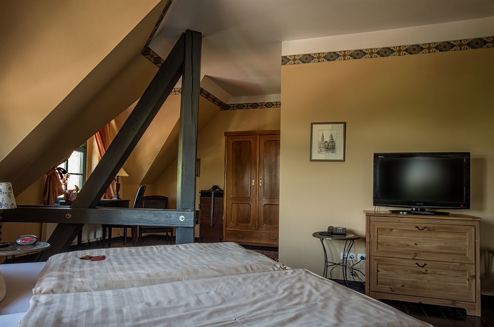 Hotel Zur Henne Naumbourg Extérieur photo