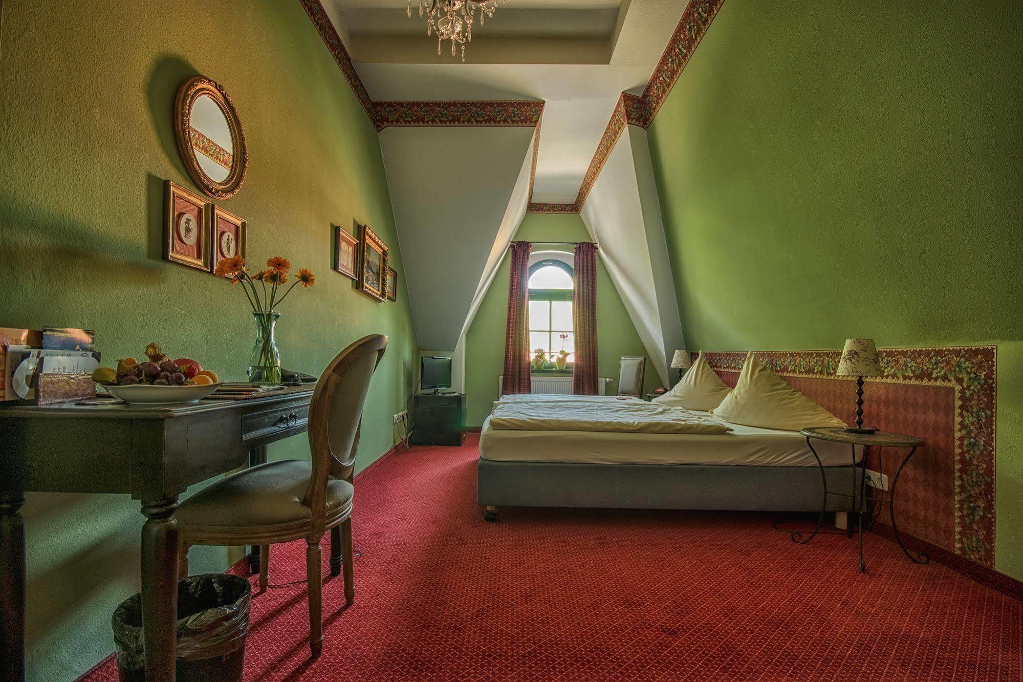 Hotel Zur Henne Naumbourg Extérieur photo